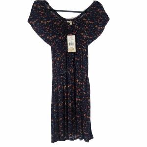 NWT rewind floral off the shoulder dress Medium